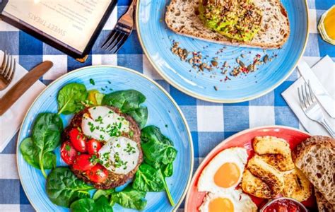 megan's bottomless brunch clapham.